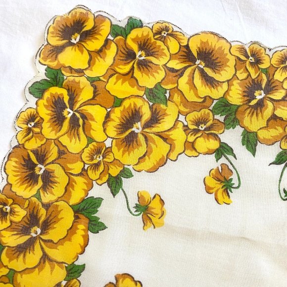 Vintage Large Handkerchief Hankie Yellow Pansies Floral Flowers 17" Square - Picture 5 of 9